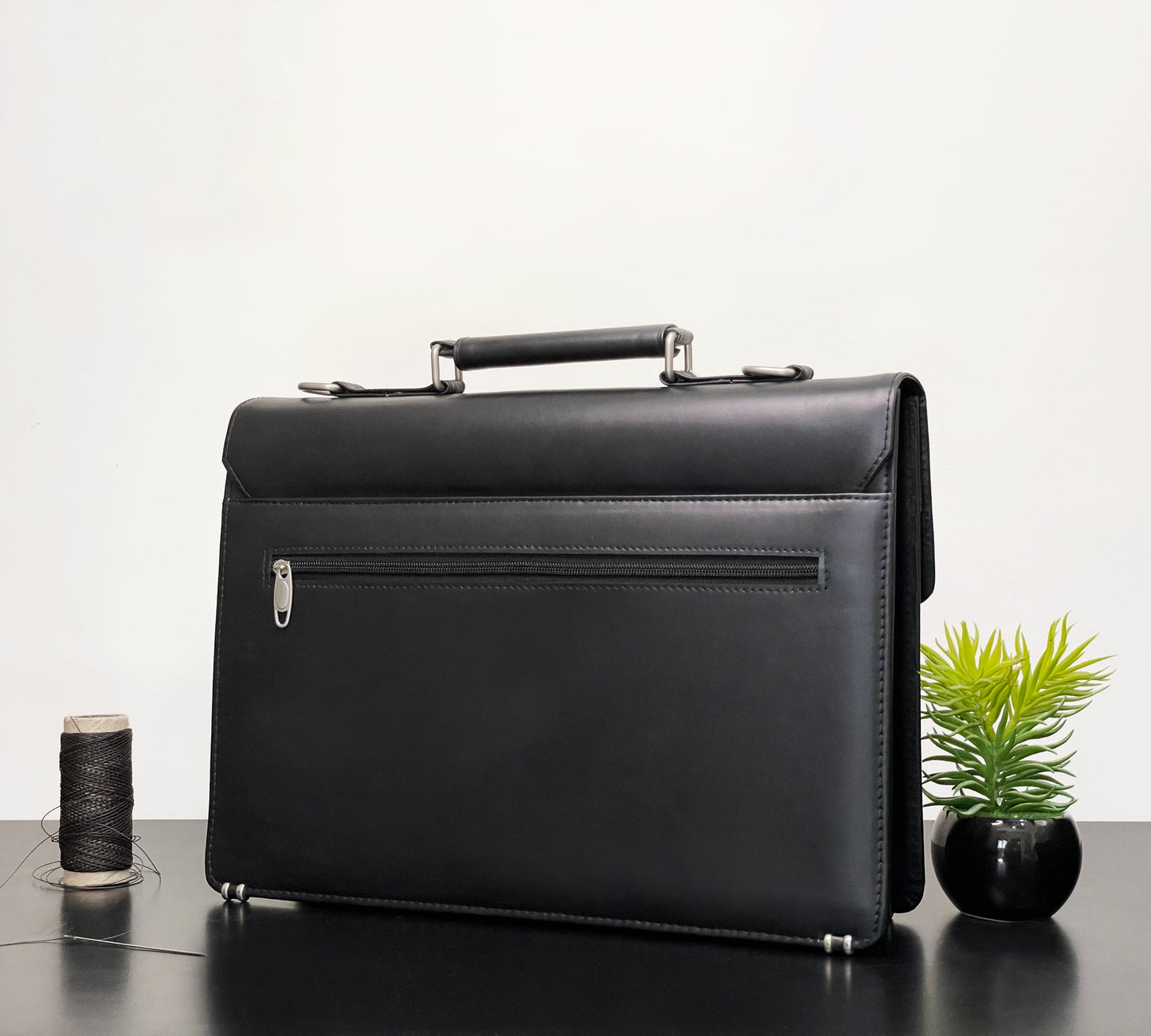 Black Business Cross-Shoulder Laptop Bag
