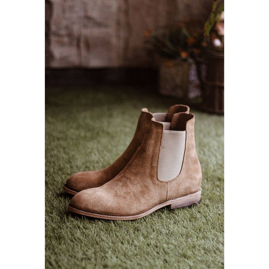 Chelsea Light Brown Boots